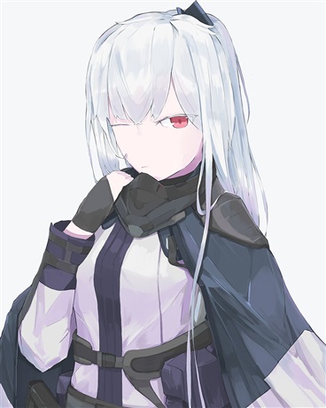 被迫女装的少女逃出王宫成为勇者