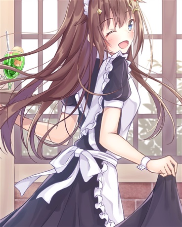 女仆与蛾子与油菜花