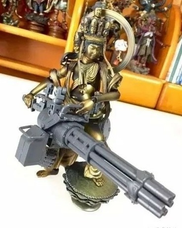 一个正经的人来到不正经的世界