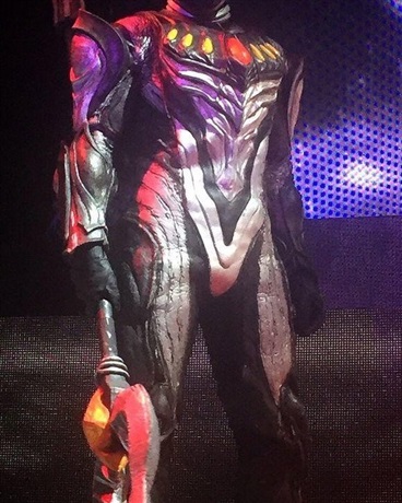 重生为最强怪兽杰特