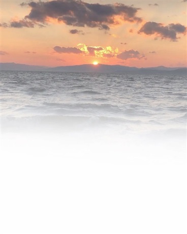 出现在平平无奇世界的林宁