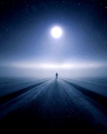 死亡游戏里的孤独行者