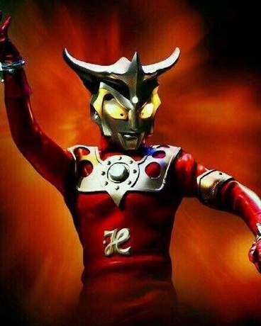 当我变成雷欧奥特曼以后