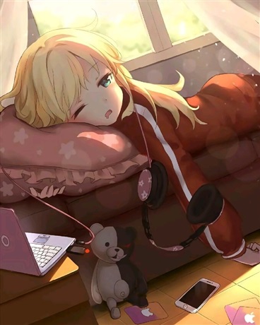 宅女阿朵过于慵懒