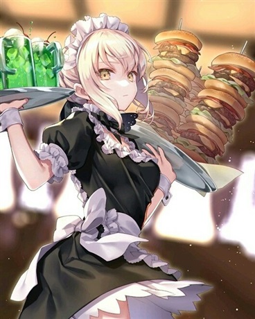 王为何穿上了短裙？