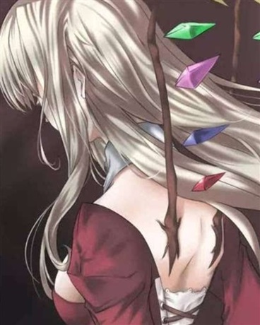 变成少女后血族女王初拥了我