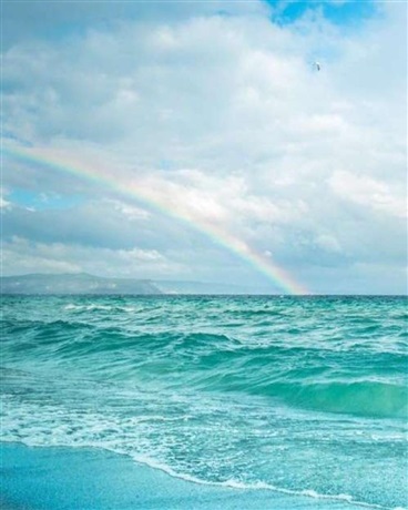 海伊有架彩虹桥