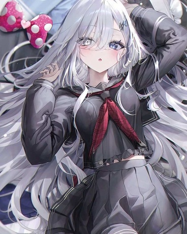 被病爱掌控的她尽力扮演着乖巧