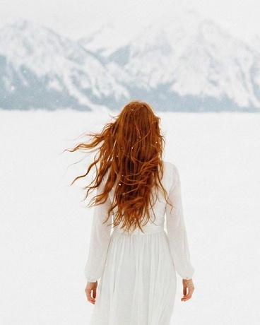 在社康后门捡到美少女之后