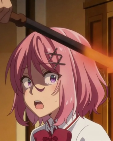 变美少女后，我被女主们包围了！